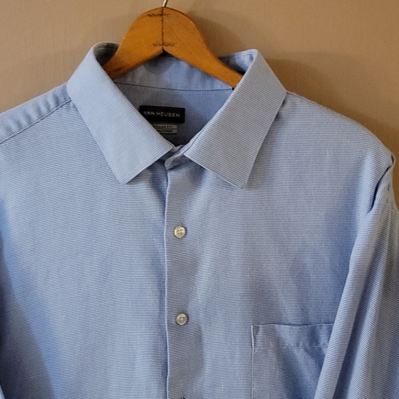 Van Heusen Dress Shirt Sz 17-17 1/2 36/37 60/40 - Picture 2 of 6